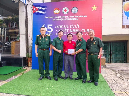 TIN 23.9.jpg