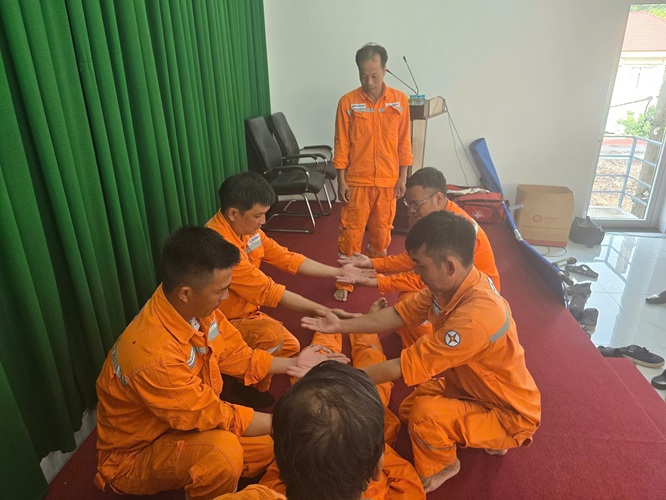 TIN 9.6A.jpg