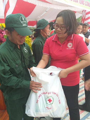 2019-tangquaNOngtruongthuocTCTCS-01752019.jpg
