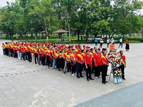 tin tôn vinh aa.jpg