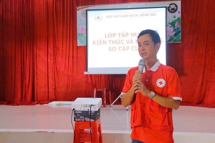 tin 19.6.jpg