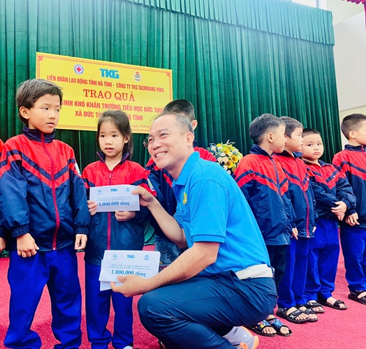 tin học bỗng 1.jpg