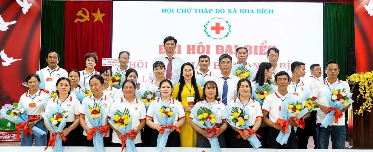 ĐH Bích Nha 2.jpg